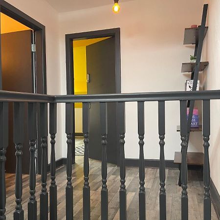 The Willow - Superb Spacious 3 Bed Room Apartment Blackpool Kültér fotó