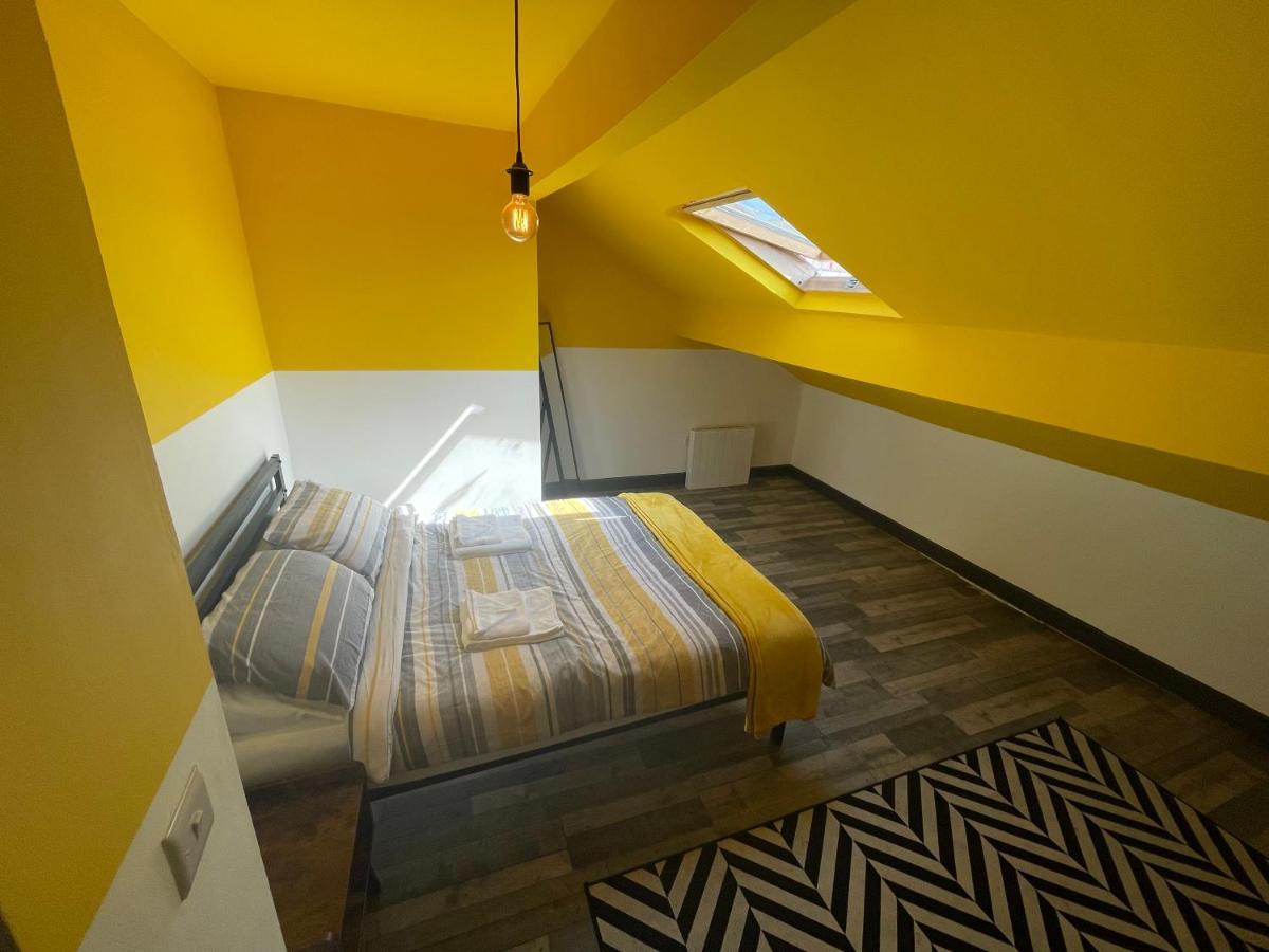 The Willow - Superb Spacious 3 Bed Room Apartment Blackpool Kültér fotó